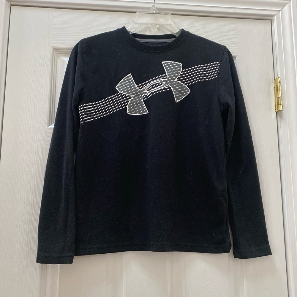 Under Armour Black ColdGear Lined Long Sleeve Shirt, Size Youth Large, Loose Fit